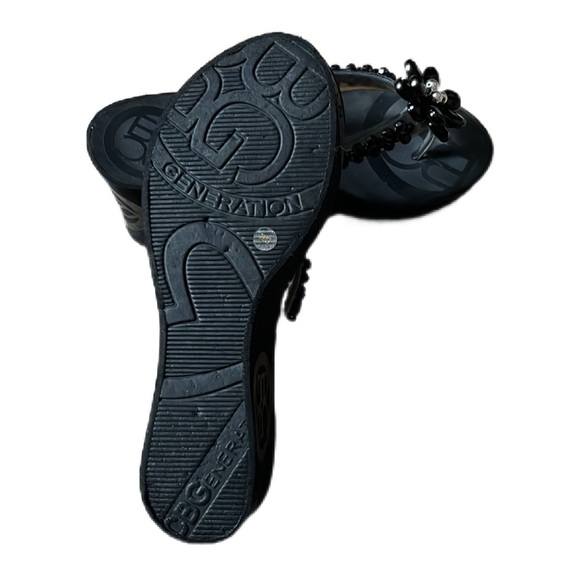 BCBG Flip Flop Wedges with Beaded Floral Accent - Picture 4 of 6